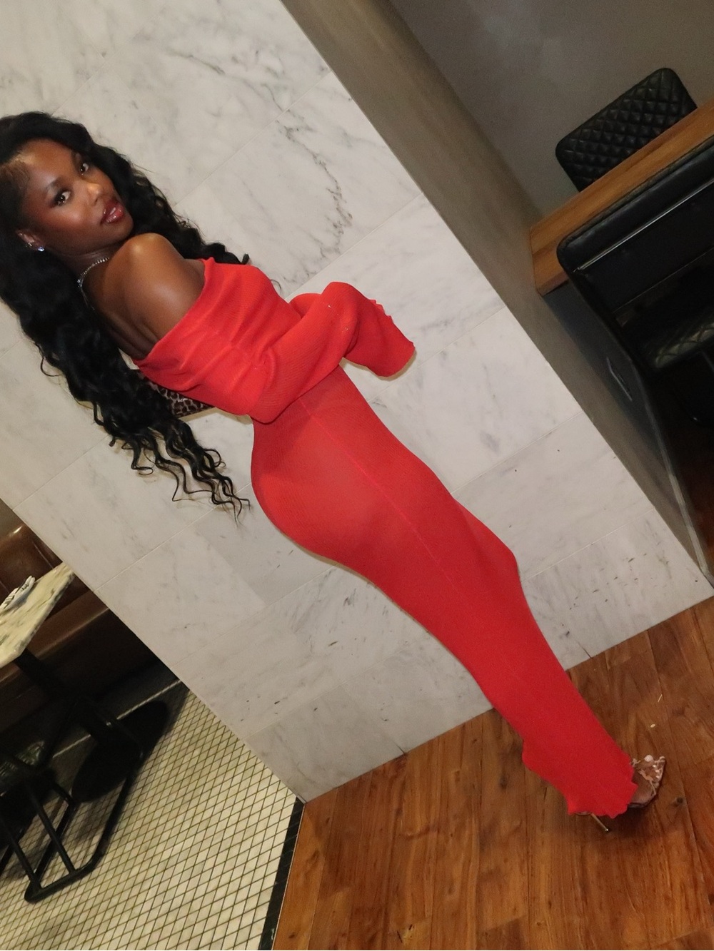 Lovers and Friends : Off-Shoulder Red Bodycon Maxi Dress